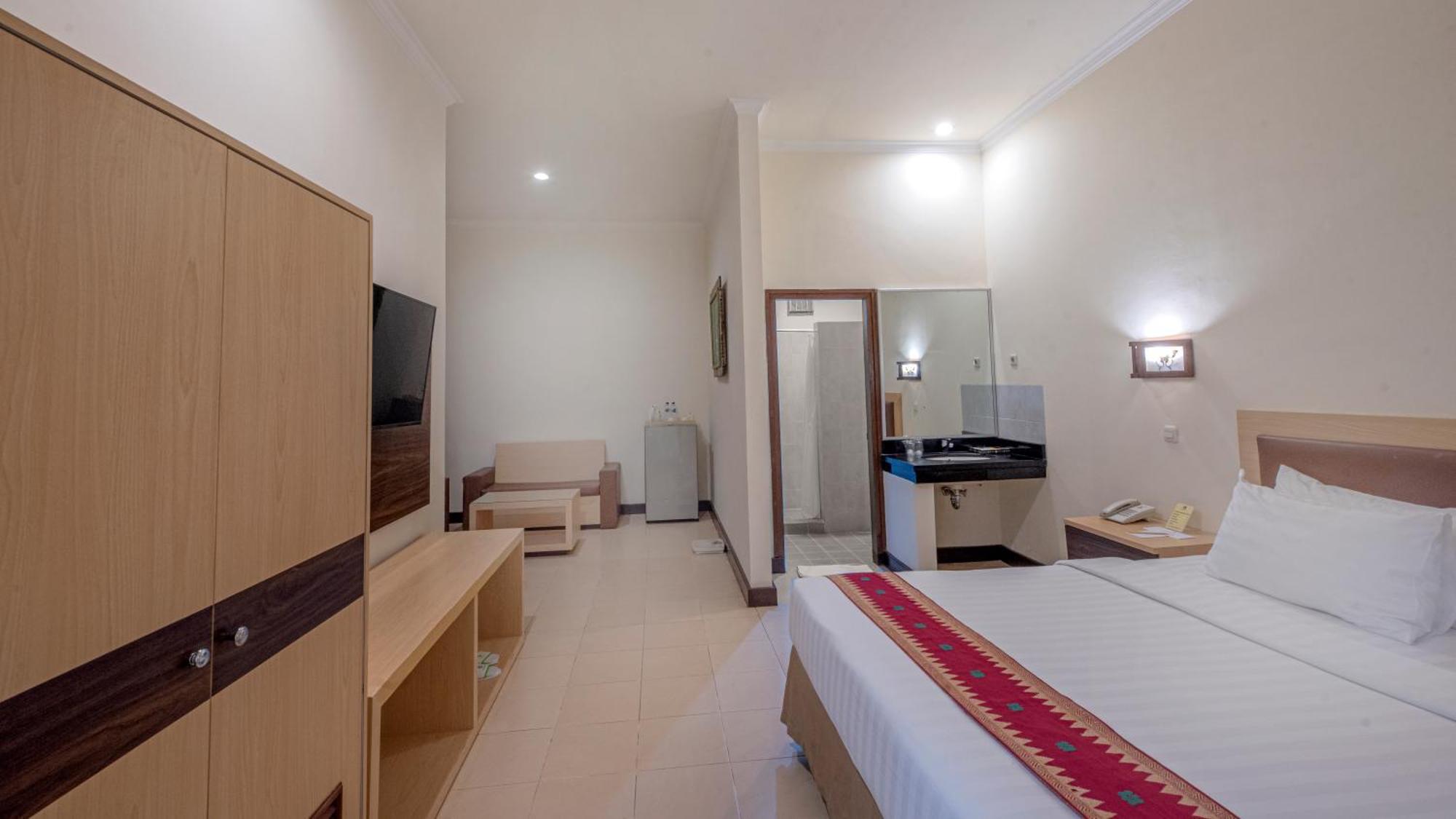 Lombok Garden Hotel Mataram Exterior photo