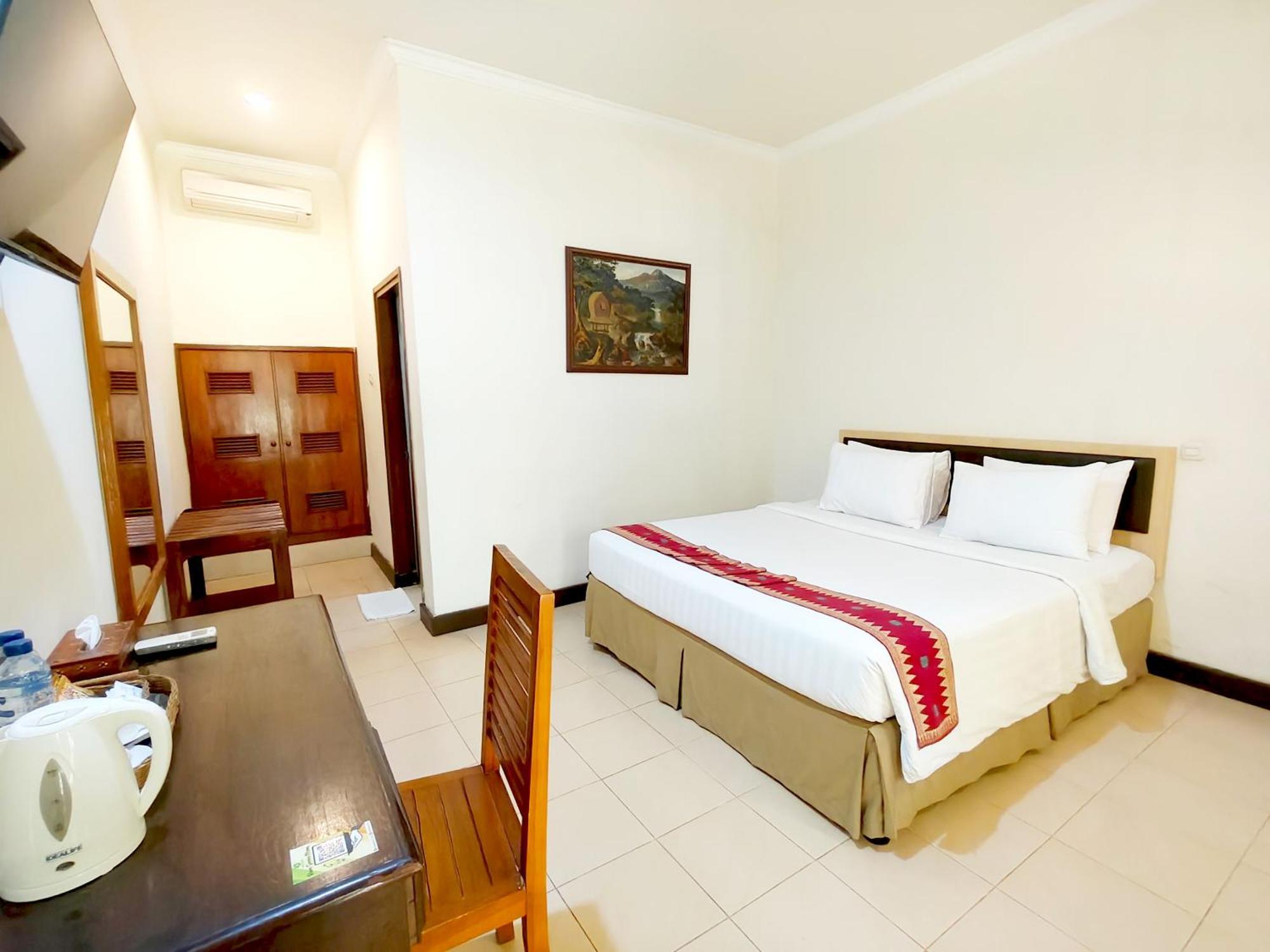 Lombok Garden Hotel Mataram Exterior photo