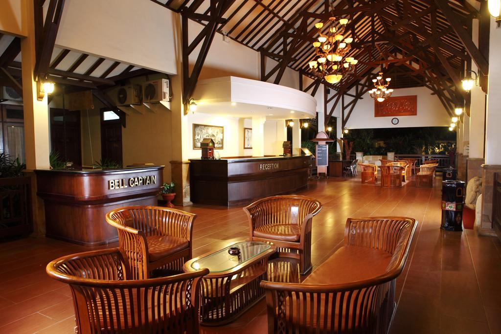 Lombok Garden Hotel Mataram Exterior photo